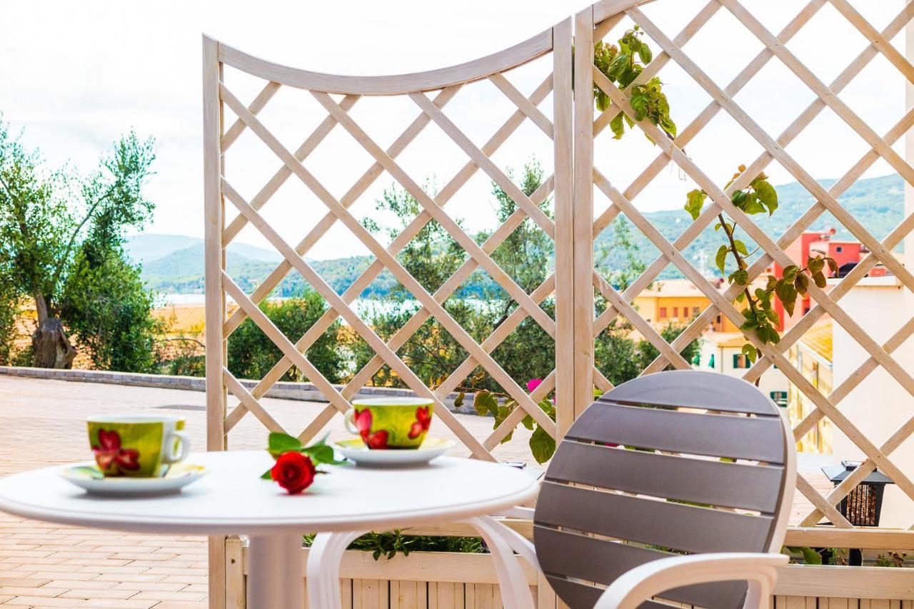 Appartamento Vicino Al Mare Portoferraio Buitenkant foto